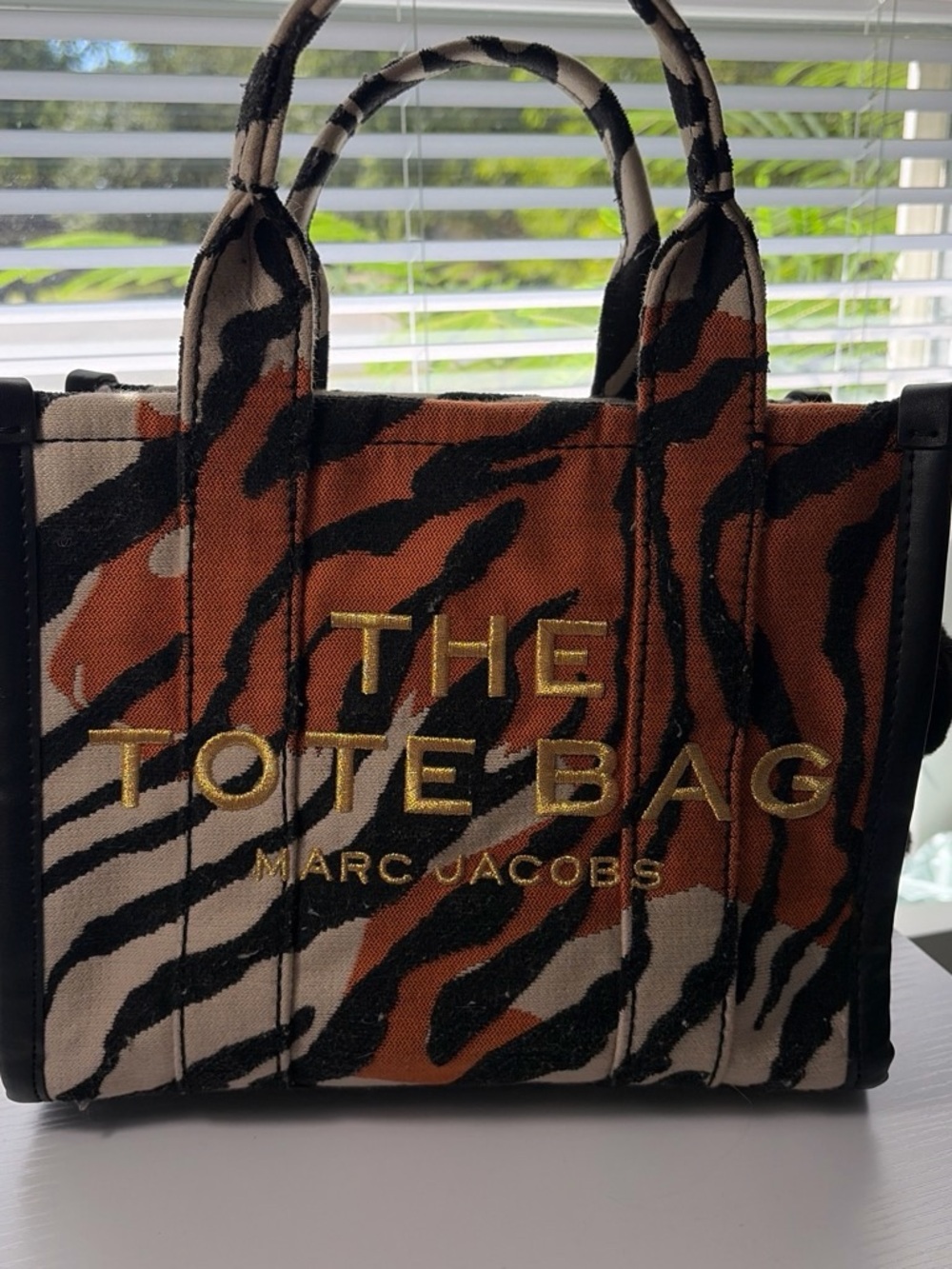 Marc Jacobs The Tote Bag in Black and Brown Tiger-Print with Gold Logo